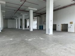 Thyssen Haniel Logistics Centre (D16), Warehouse #582815571